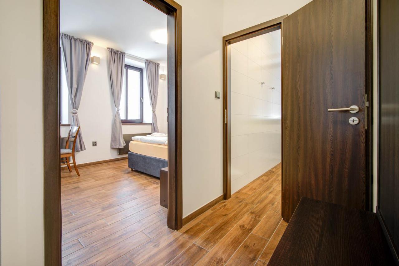 Penzion Kralovska Cesta Brno Exterior foto